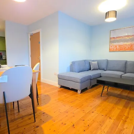 Pier View Apartment